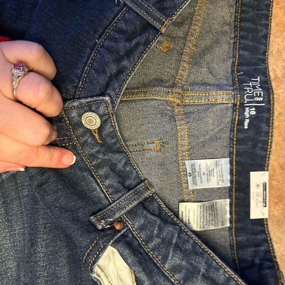 New with tags time and true jeans, sz16 - Picture 3 of 3